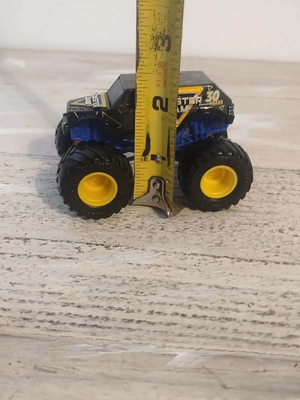 Hot Wheels 2023 monster